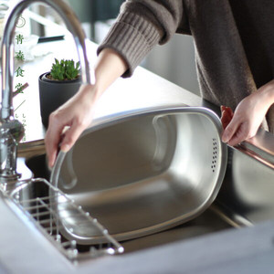 〈青森食堂〉日本制家事问屋18-8不锈钢厨房用可立式收纳洗碗菜盆