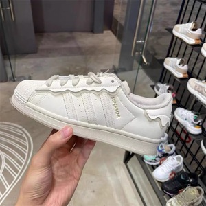 Adidas阿迪达斯女鞋三叶草金标贝壳头奶油花边低帮板鞋男鞋GW4441