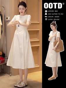 香影旗舰店2024新款茶歇法式高级感白色连衣裙子夏季女装小个子气