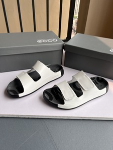 欧洲代购ECCO/爱步女鞋 2024新款一字拖外穿魔术贴沙滩勃肯鞋