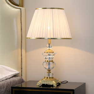 美式全铜水晶台灯主卧室床头柜灯欧式简约现代轻奢高级感温馨客厅