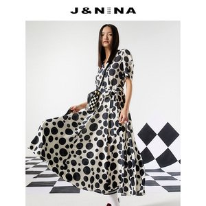 J＆NINA捷恩尼纳2023夏季时尚新款女装欧美中长款大摆波点连衣裙