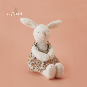 中国原创穿裙子的小兔子毛绒玩具儿童陪伴玩偶可换装女孩生日礼物