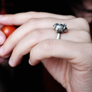 无忧纯银饰品小老鼠年生肖设计女款本命年个性开口古着食指戒指