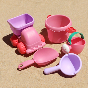 儿童沙滩玩具车套装洗澡戏水软胶小水壶花洒勺子水桶铲子挖沙工具