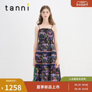 tanni24新款浪漫温柔俏皮可爱吊带印花蛋糕型连衣裙TN11DR010A