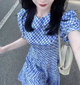 现货！夏季新款气质蓝白格子小花高级感连衣裙收腰显瘦减龄长裙