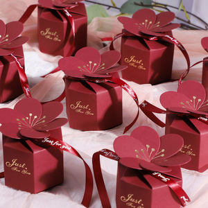 欧式结婚专用喜糖盒子伴娘伴手礼喜糖袋婚礼糖果包装纸盒花瓣盒子