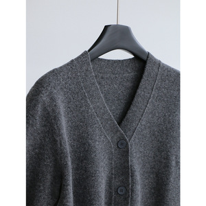 原单羊毛V领针织外搭法式高级感开衫秋冬针织开衫外套女毛衣短袖