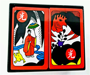 韩国花牌画图游戏娱乐桌游画图牌扑克卡牌朝鲜族扑克花札