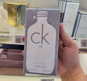 香港代购 Calvin Klein ck ONE all白瓶一切中性淡香水200ml