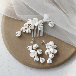 小巧陶瓷花朵白色唯美发梳耳环手工制品浪漫欧式户外婚礼配饰