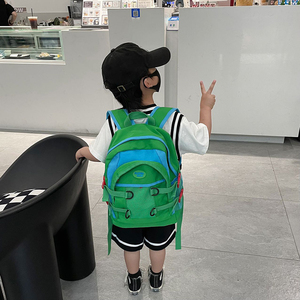 韩版新款幼儿园网红男女孩书包洋气潮酷宝宝外出游玩大容量双肩包