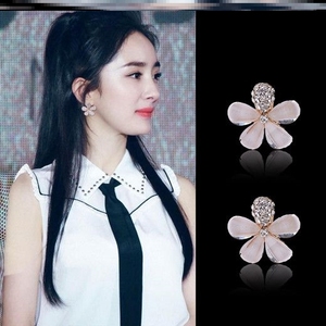 925纯银耳钉花瓣耳环韩国时尚气质耳扣可爱五叶花朵百搭原创新品