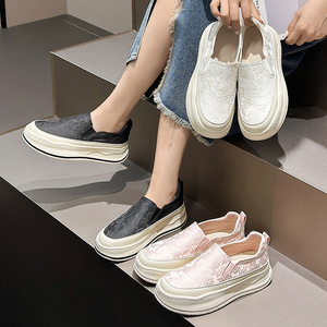 新中式小白鞋女鞋子2024夏新款免系带丝绸缎面帆布鞋浅口乐福单鞋