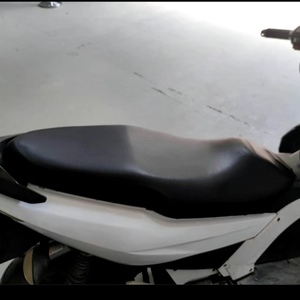 适用于骠骑BWS改装车座套放置皮革加大电动摩托车坐垫套