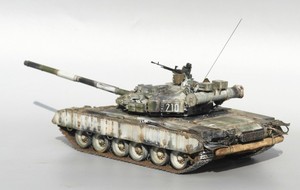坦克模型 俄罗斯T-80BV t80BV 1:35 T80代工 成品 包邮包板件