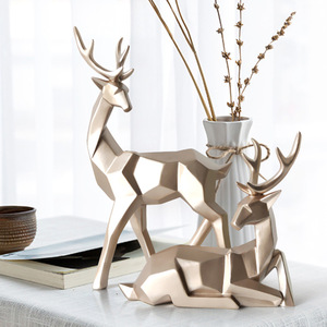 北欧创意风格几何麋鹿摆件装饰品店铺样板房办公室橱窗摆设装饰品