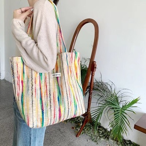 新款彩虹条纹包韩版夏季大容量托特包刺绣单肩购物袋彩色帆布包包
