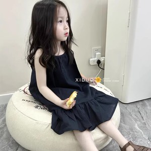 韩国童装女童连衣裙夏季新洋气时髦沙滩度假小黑裙纯棉无袖吊带裙