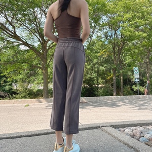 正品Lululemon Softstreme HR Cropped Pant 24"休闲高腰直筒神裤