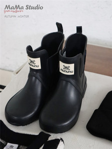 mama studio 黑色短筒雨靴儿童亲子雨鞋玩雪靴子防滑防水时尚户外