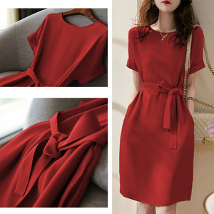 香港2024夏新款气质宽松显瘦系带连衣裙高级感红色雪纺中长款裙子