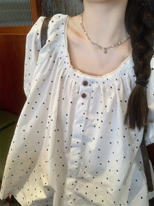 夏季新款宽松泡泡袖上衣甜美波点蕾丝雪纺衬衫女法式短袖白色衬衣