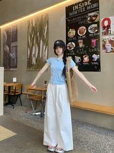 夏季女装洋气设计感韩版套装波点针织T恤衫高腰白色阔腿裤两件套
