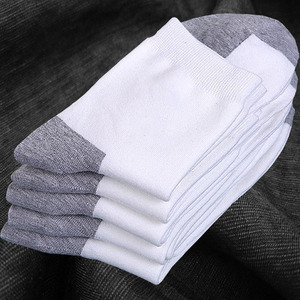 袜子男士中筒保暖款秋冬季防臭运动棉灰黑白青年透气排汗中腰纯色