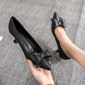 香港代购3厘米低跟单鞋女鞋2024春夏尖头黑色工作鞋5cm真皮高跟鞋