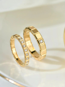 18K彩金戒指女小众设计黄金冰块钻石情侣对戒玫瑰金方块素圈男款