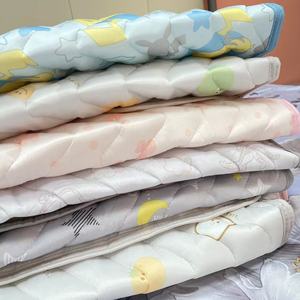 外贸微瑕凉感床垫日本黑科技儿童冰丝凉席可水洗宝宝婴儿冷感车垫