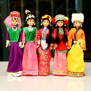 中国云南特色56个少数民族娃娃工艺品摆件幼儿园民族文化环创礼物