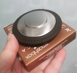 BECCA smashbox联合发售小飞碟高光香槟泡泡 月光石moonstone正装