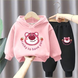 品巴拉巴拉韩系女童春夏草莓熊套装新款儿童洋气连帽卫衣中大童时