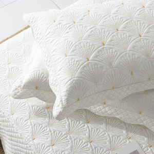 北欧夹棉双面绣花绗缝被三件套大床床罩床盖夹棉床单单件空调被