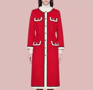 本命年圣诞红色大衣女冬季流行韩版收腰气质中长款羊毛呢外套