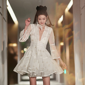 名媛法式小礼服仙女系白色甜美宴会气质平时可穿小个子重工连衣裙