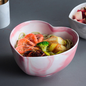 北欧沙拉碗爱心形汤碗大号陶瓷家用创意拉面碗商用面条泡面碗个性