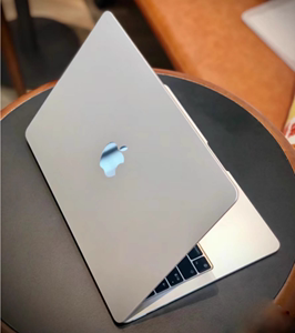 Apple/苹果笔记本电脑i7学生Macbook办公学生游戏Pro超轻薄i5Air