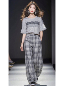 奥特莱斯专柜品牌剪标一整套时尚灰色短袖T恤格子阔腿裤套装女夏