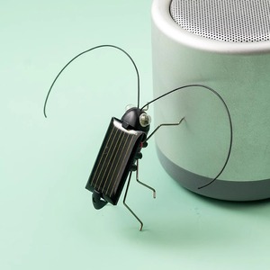 太阳能玩具昆虫蚂蚱迷你科学实验儿童新奇模型桌面装饰摆件小礼品