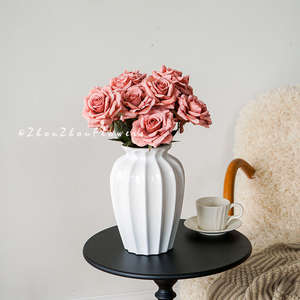 客厅摆件客厅插花高级感陶瓷网红复古现代简约白色干花仿真花餐桌