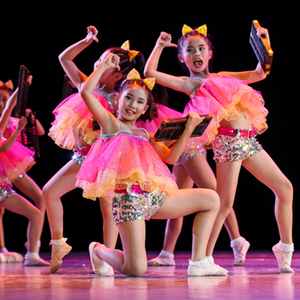 儿童舞蹈服蓬蓬裙现代爵士舞走秀服装亮片演出女童舞台表演服幼儿