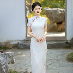 新中式改良版丝绸旗袍2024年夏季新款女显瘦日常可穿年轻款连衣裙