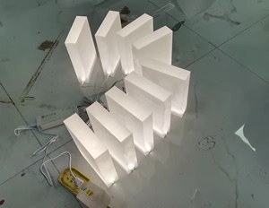亚克力板透光板双面磨砂板有机玻璃白色扩散板灯光板灯箱片定制