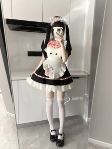 喵饼饼：咖啡厅女仆装可爱猫咪黑粉少女狗短洛丽塔lolita连衣裙