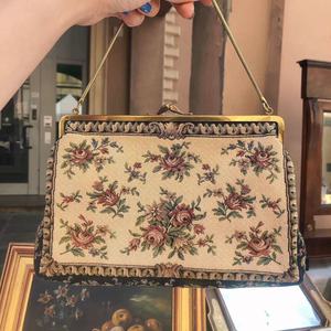 【集市】古董佛罗伦萨手工刺绣包