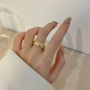 马蹄菱格戒指ins新款潮小众设计食指戒韩国网红时尚个性指环女